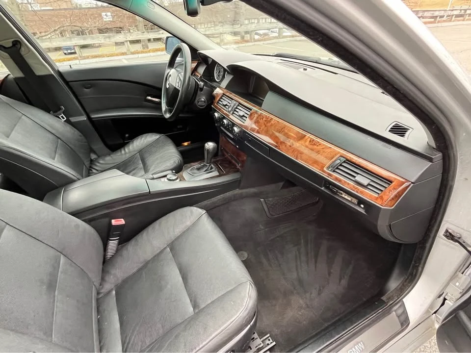 2007 BMW E60 5 Series Sedan - Image 14 of 18
