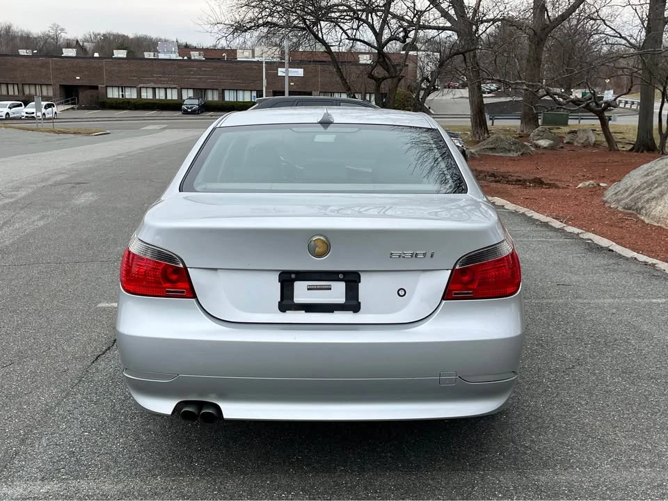 2007 BMW E60 5 Series Sedan - Image 7 of 18