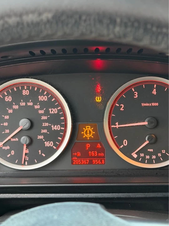 2007 BMW E60 5 Series Sedan - Image 7 of 8
