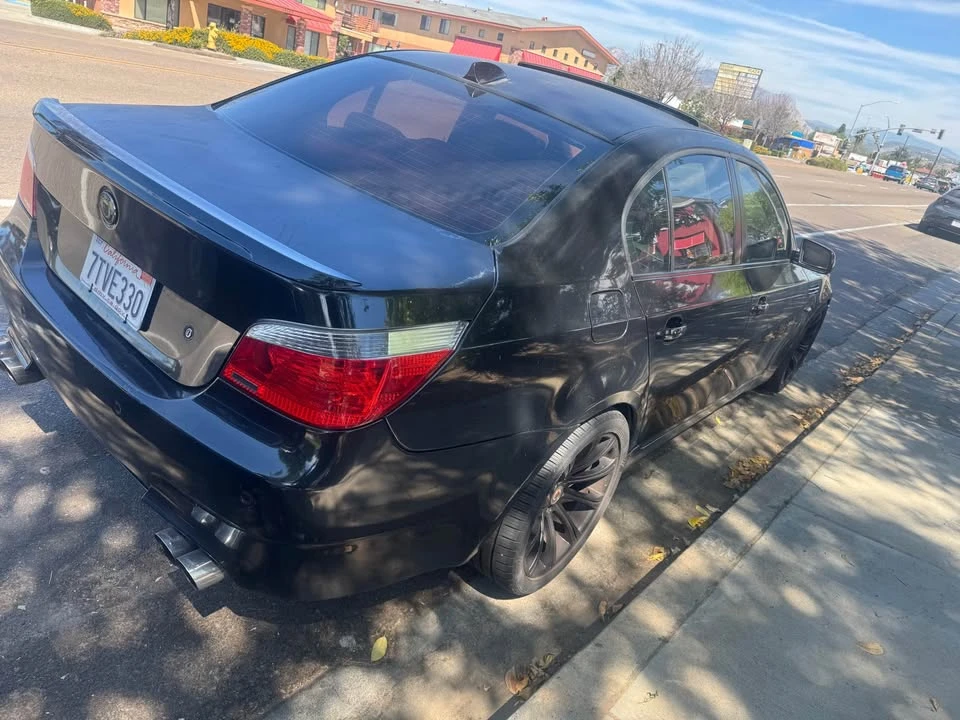 2007 BMW E60 5 Series Sedan - Image 3 of 4