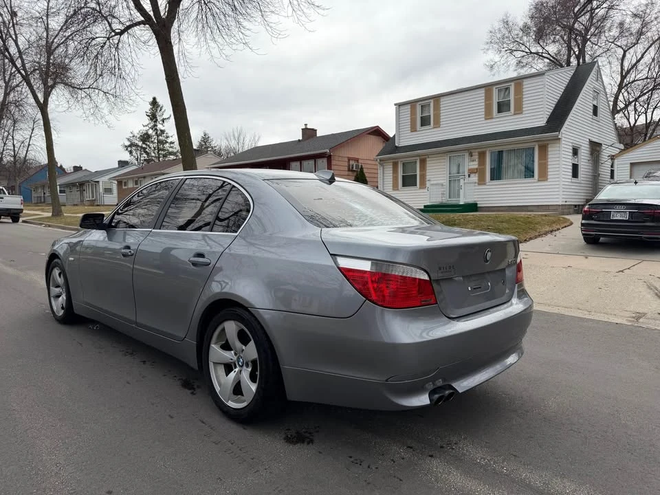 2007 BMW E60 5 Series Sedan - Image 5 of 15