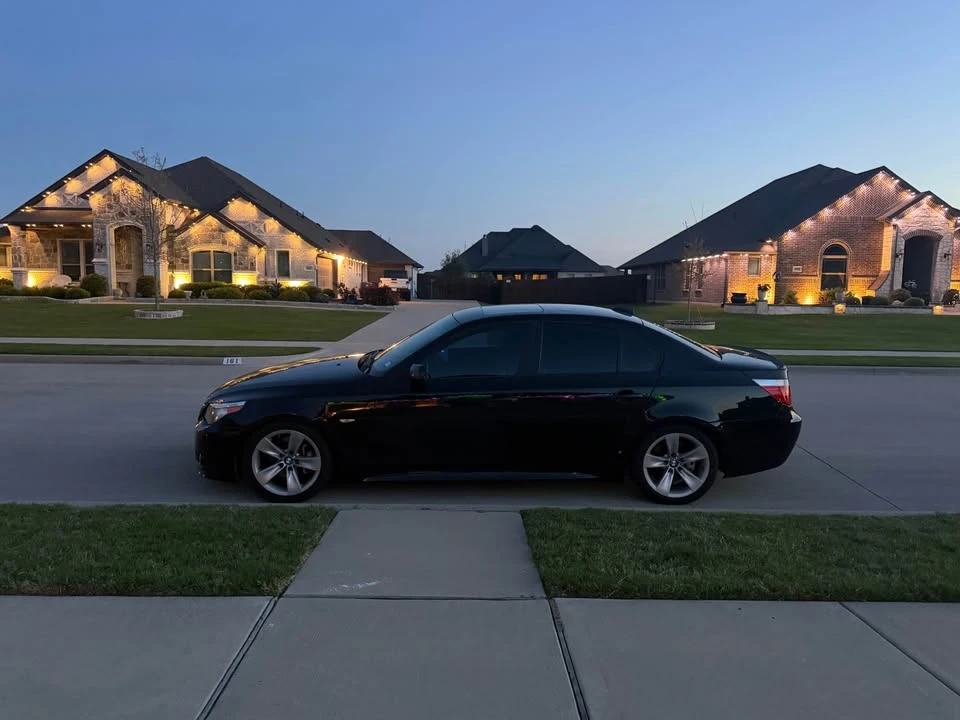 2007 BMW E60 5 Series Sedan - Image 2 of 12