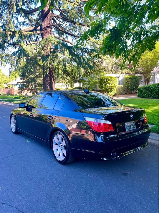 2007 BMW E60 5 Series Sedan - Image 4 of 9
