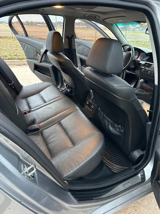2007 BMW E60 5 Series Sedan - Image 11 of 14