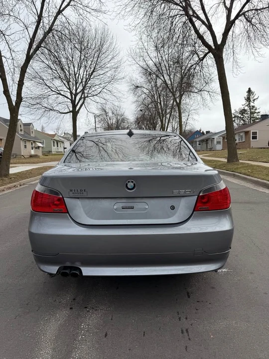 2007 BMW E60 5 Series Sedan - Image 4 of 15