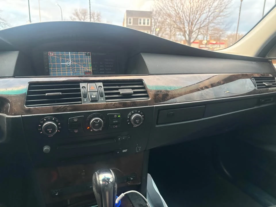 2007 BMW E60 5 Series Sedan - Image 13 of 14