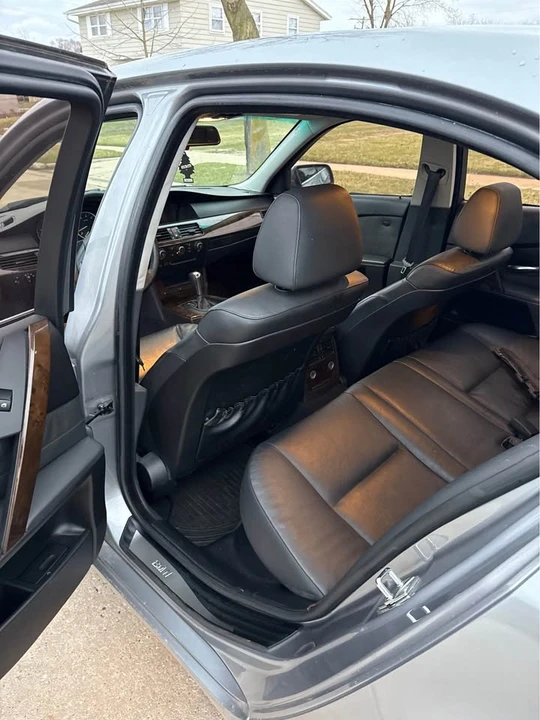 2007 BMW E60 5 Series Sedan - Image 10 of 14