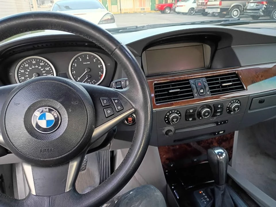 2007 BMW E60 5 Series Sedan - Image 8 of 10