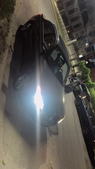2007 BMW E60 5 Series Sedan - Image 2 of 4