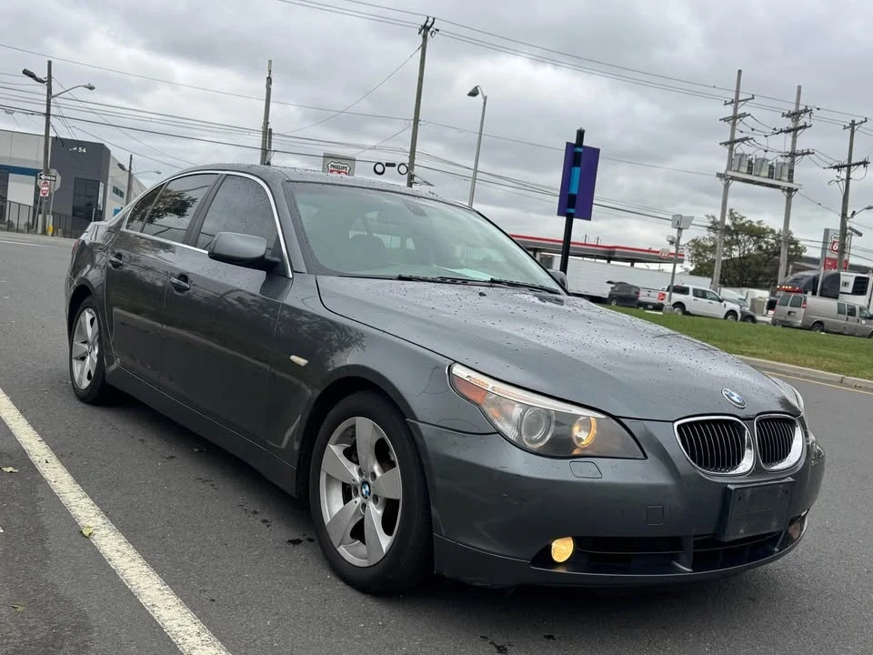 2007 BMW E60 5 Series Sedan - Image 2 of 6