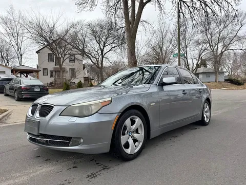 2007 BMW 5 Series 530xi Sedan