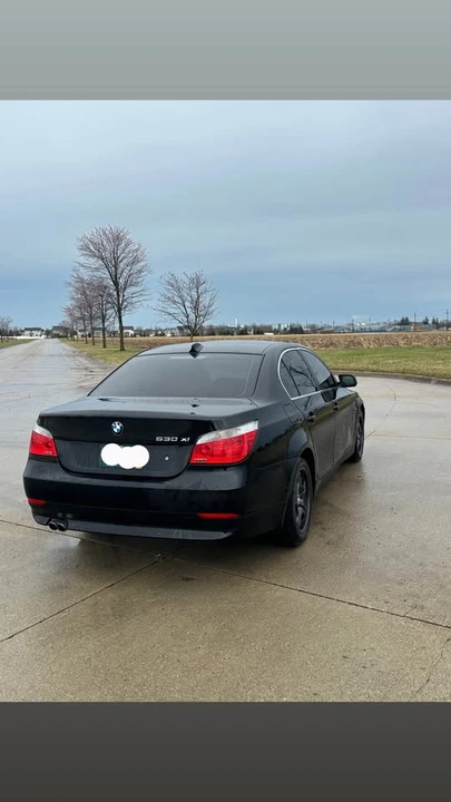 2007 BMW E60 5 Series Sedan - Image 2 of 4