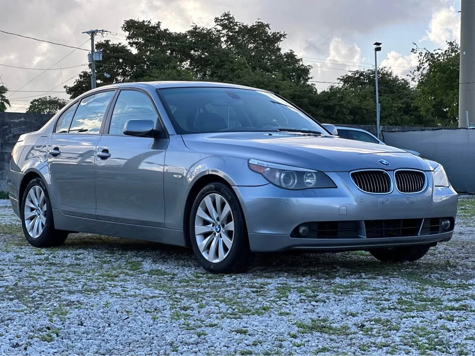 2007 BMW E60 5 Series Sedan - Image 3 of 10