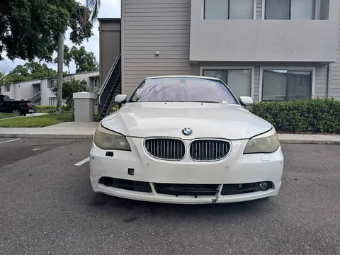 2007 BMW 5 Series 530xi Sedan