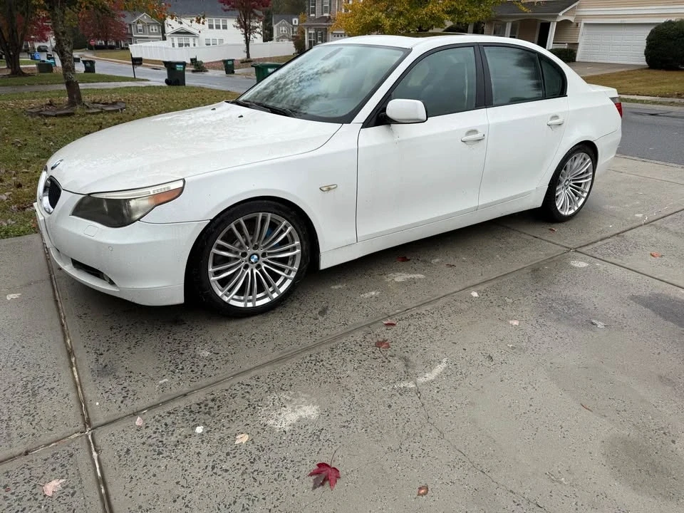 2007 BMW E60 545i & 550i Sedan - Image 2 of 8