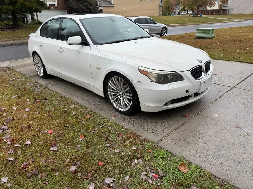 2007 BMW E60 545i & 550i Sedan - Image 5 of 8