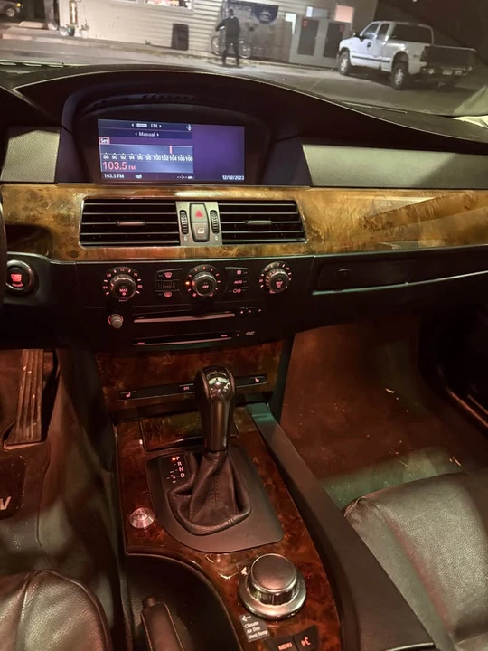 2007 BMW E60 545i & 550i Sedan - Image 3 of 7