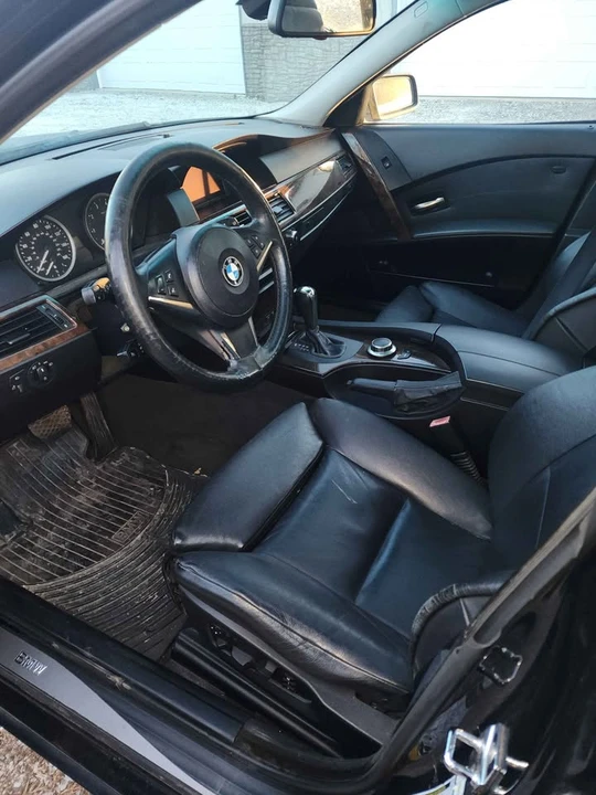 2007 BMW E60 545i & 550i Sedan - Image 5 of 10