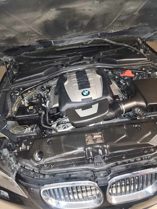 2007 BMW E60 545i & 550i Sedan - Image 4 of 10