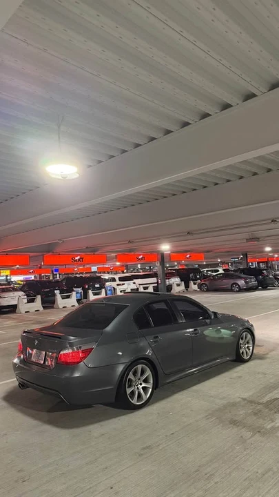 2007 BMW E60 545i & 550i Sedan - Image 6 of 15