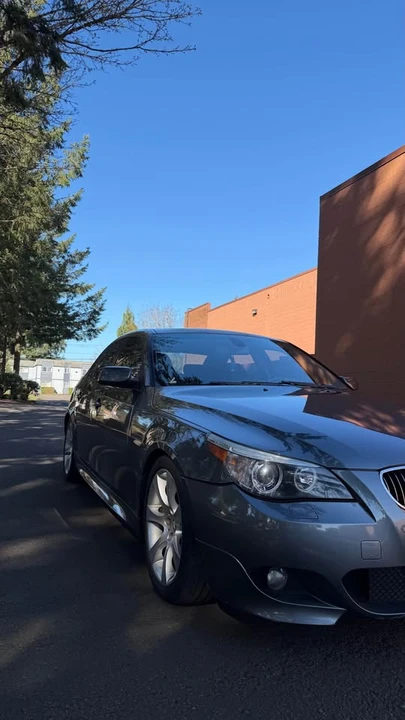 2007 BMW E60 545i & 550i Sedan - Image 2 of 11