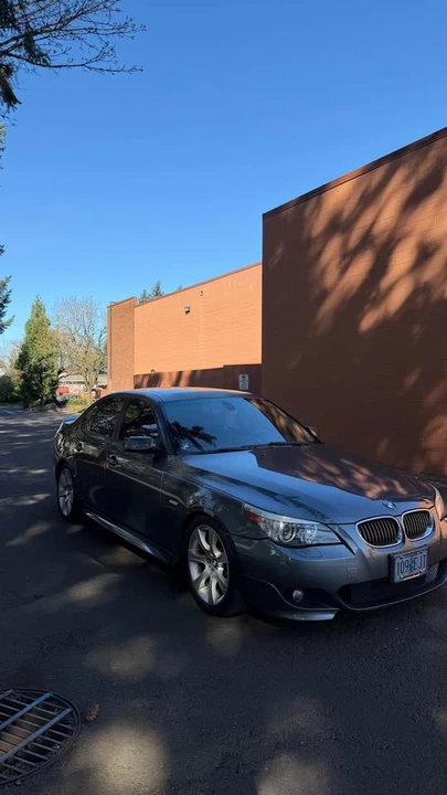 2007 BMW E60 545i & 550i Sedan - Image 4 of 11