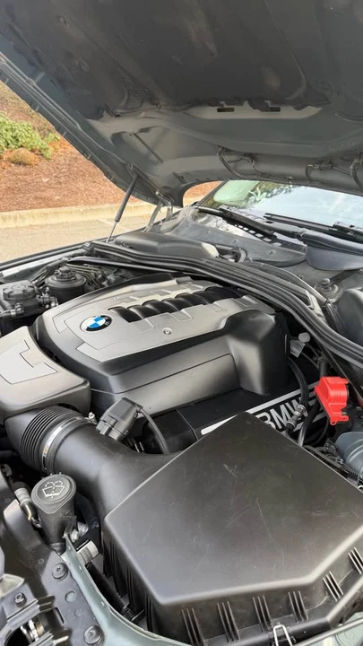 2007 BMW E60 545i & 550i Sedan - Image 9 of 11