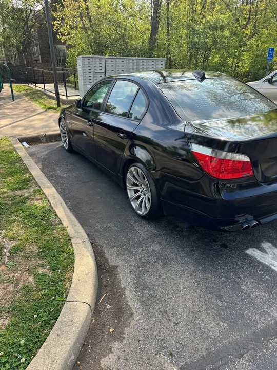 2007 BMW E60 545i & 550i Sedan - Image 4 of 6