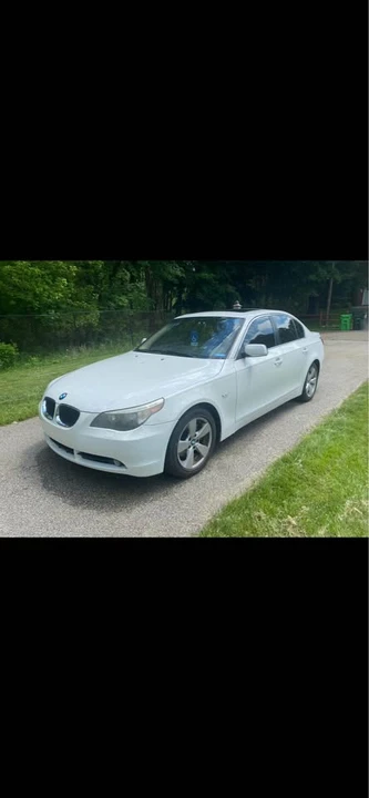 2007 BMW E60 5 Series Sedan - Image 2 of 10