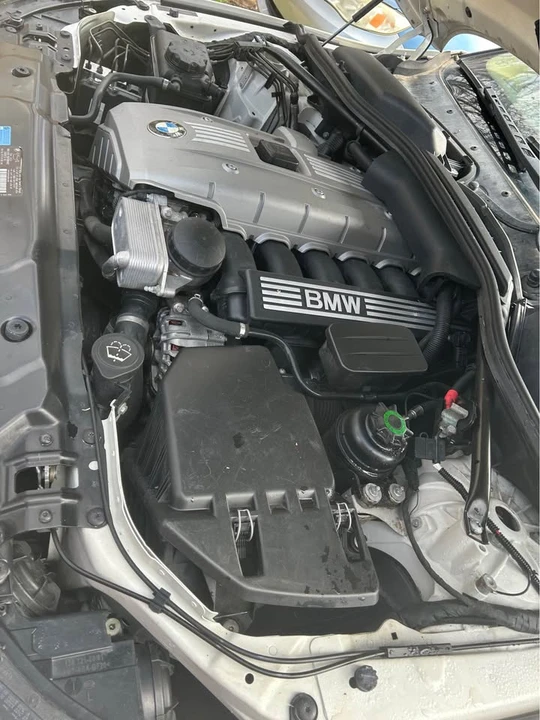 2007 BMW E60 5 Series Sedan - Image 9 of 10