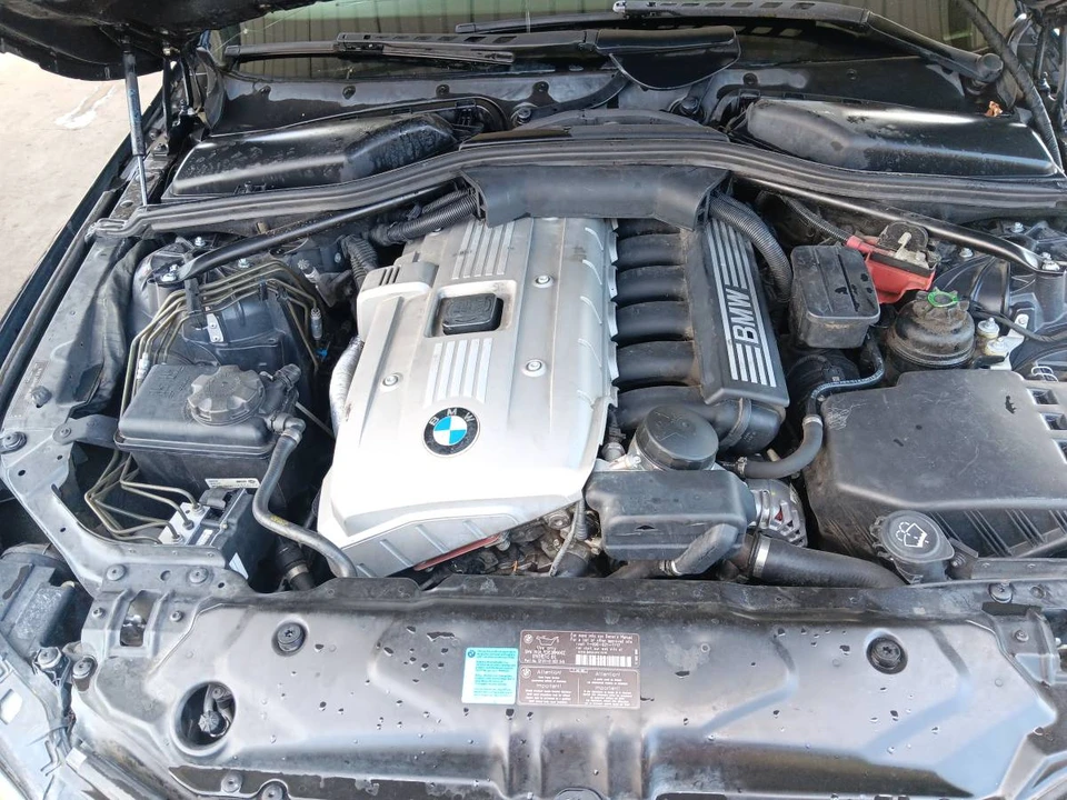 2007 BMW E60 5 Series Sedan - Image 7 of 8