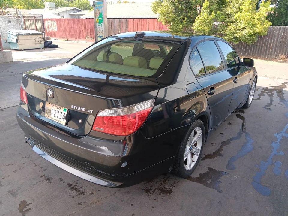 2007 BMW E60 5 Series Sedan - Image 4 of 8