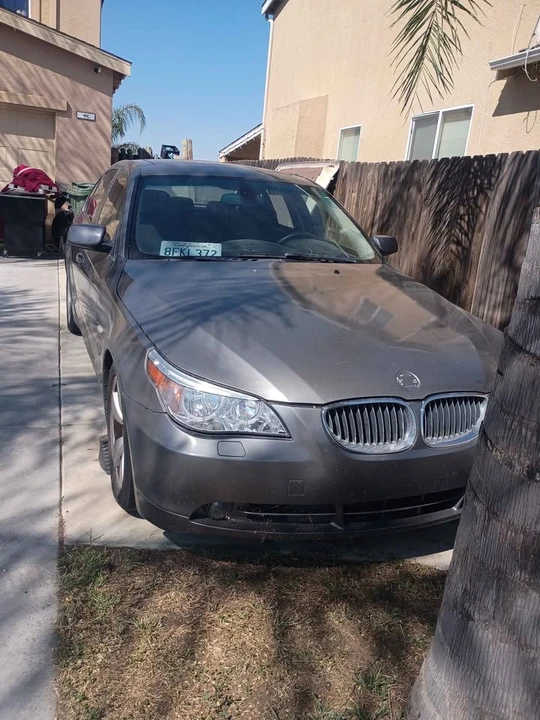 2007 BMW E60 5 Series Sedan - Image 2 of 10