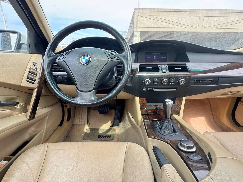 2007 BMW E60 5 Series Sedan - Image 12 of 13