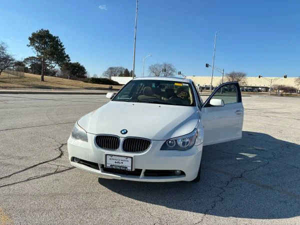 2007 BMW E60 5 Series Sedan - Image 2 of 9