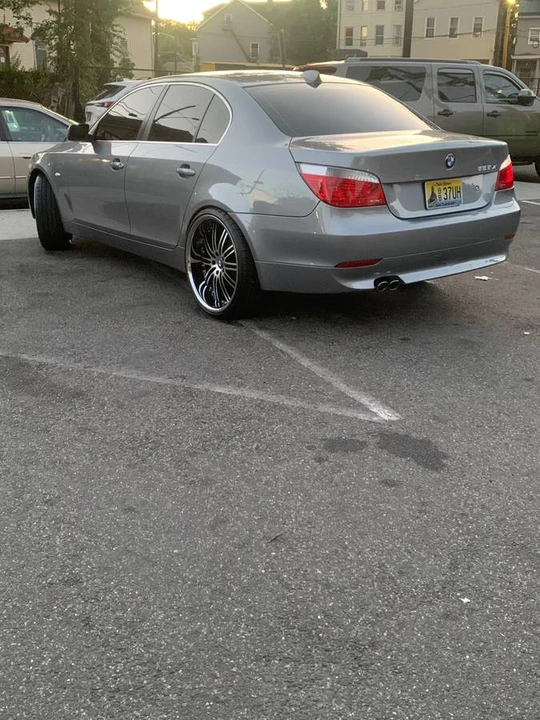 2007 BMW E60 5 Series Sedan - Image 5 of 18