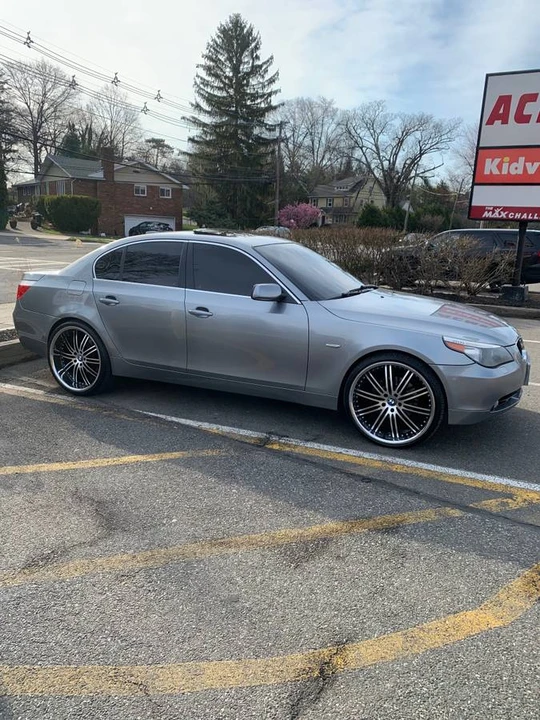 2007 BMW E60 5 Series Sedan - Image 3 of 18