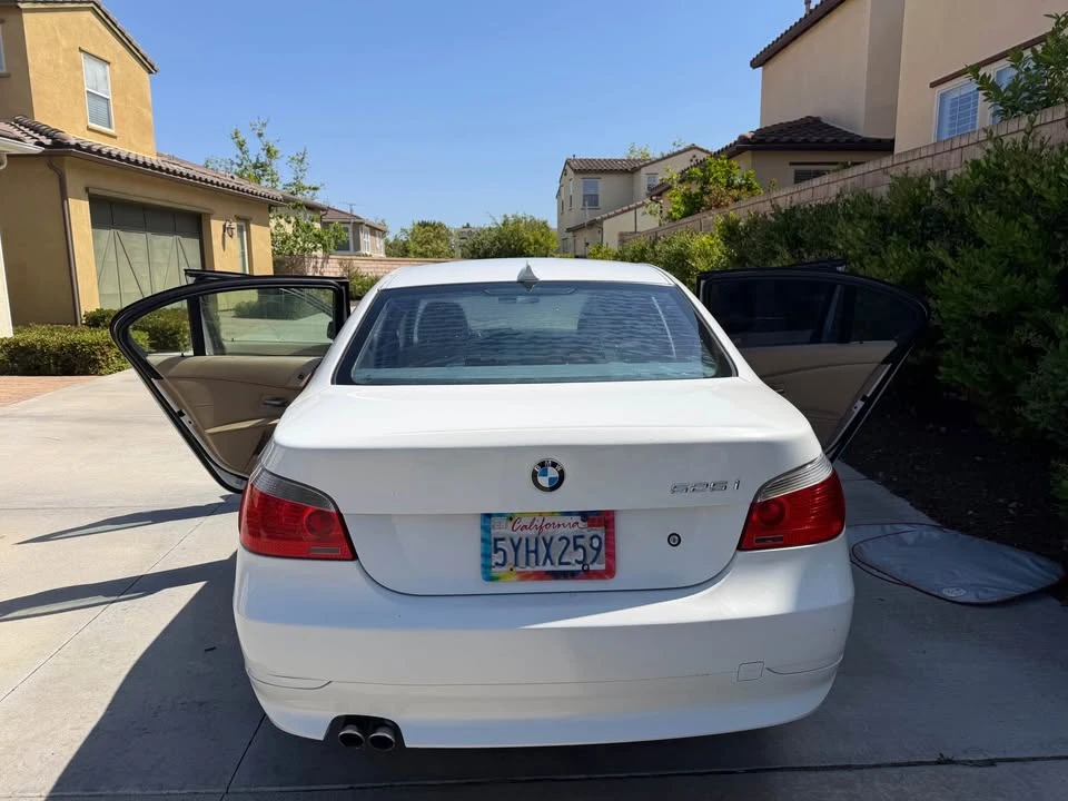 2007 BMW E60 5 Series Sedan - Image 3 of 10