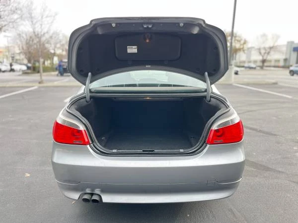 2007 BMW E60 5 Series Sedan - Image 5 of 18