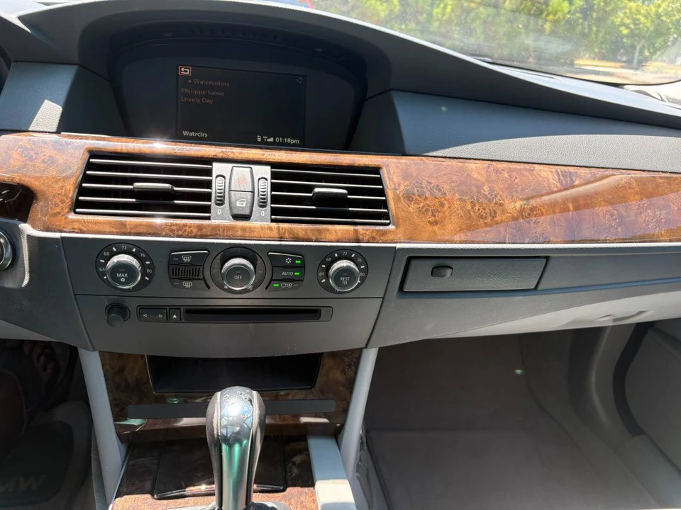 2007 BMW E60 5 Series Sedan - Image 10 of 15