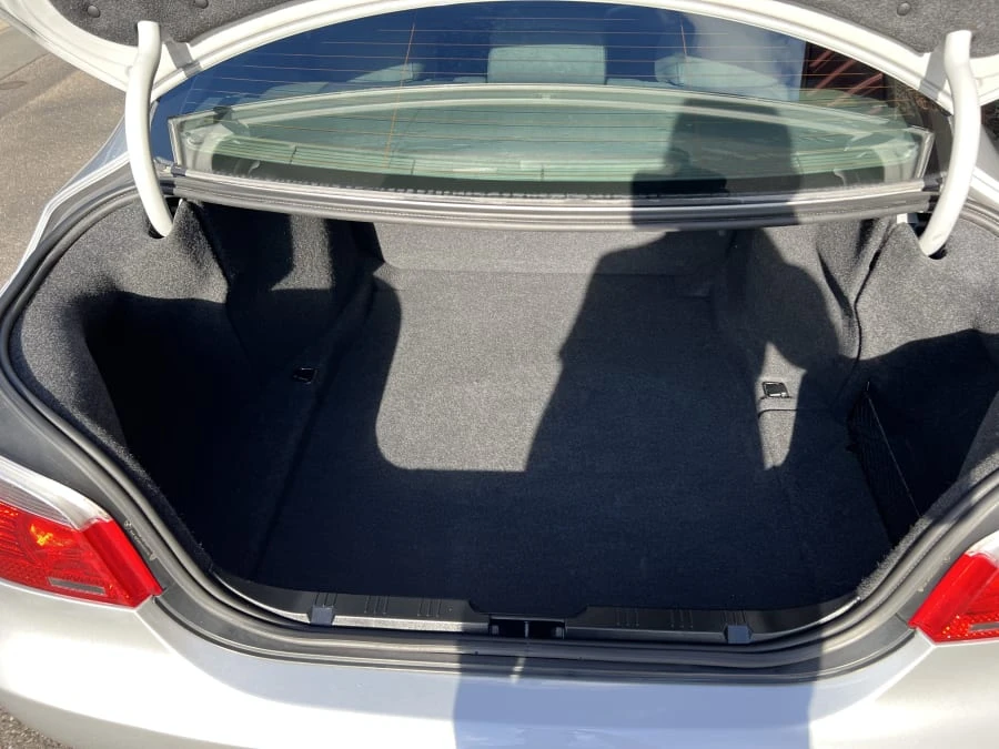 2007 BMW E60 5 Series Sedan - Image 7 of 9