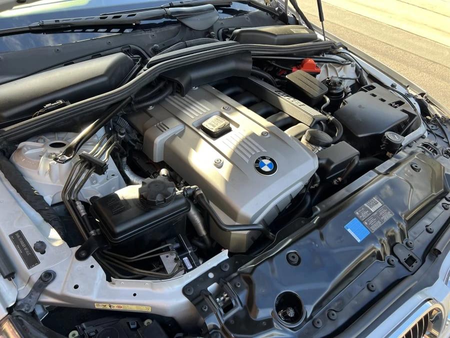 2007 BMW E60 5 Series Sedan - Image 8 of 9