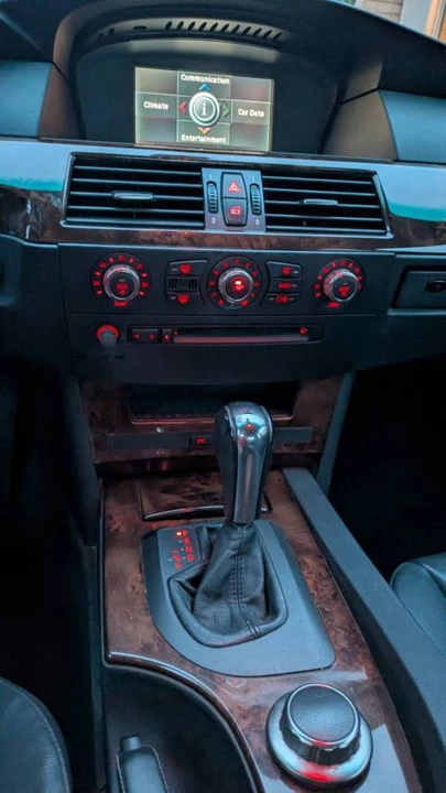 2007 BMW E60 5 Series Sedan - Image 14 of 21