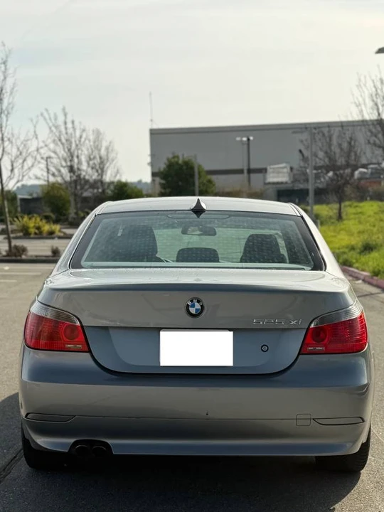 2007 BMW E60 5 Series Sedan - Image 4 of 16