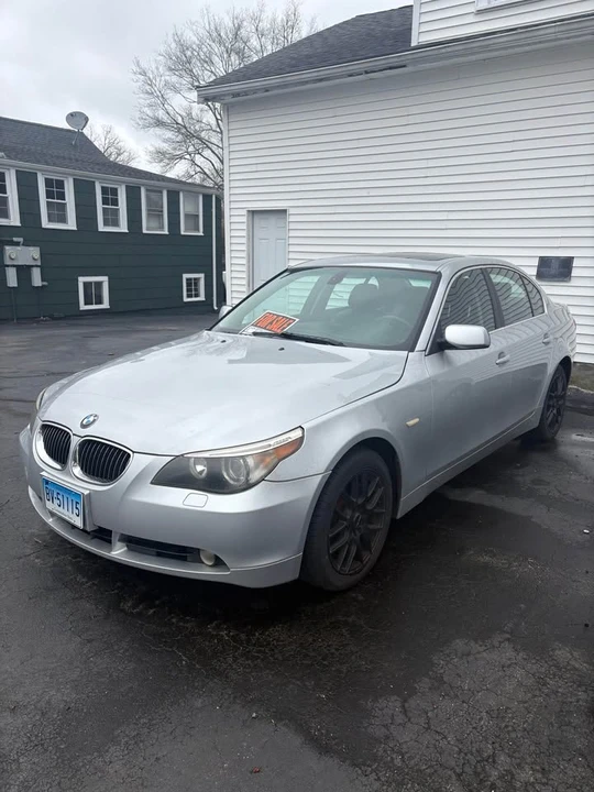 2007 BMW E60 5 Series Sedan - Image 2 of 5