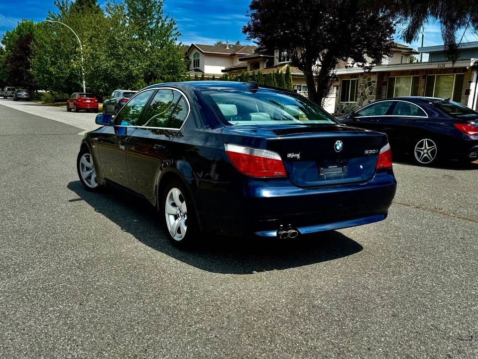 2007 BMW E60 5 Series Sedan - Image 11 of 17