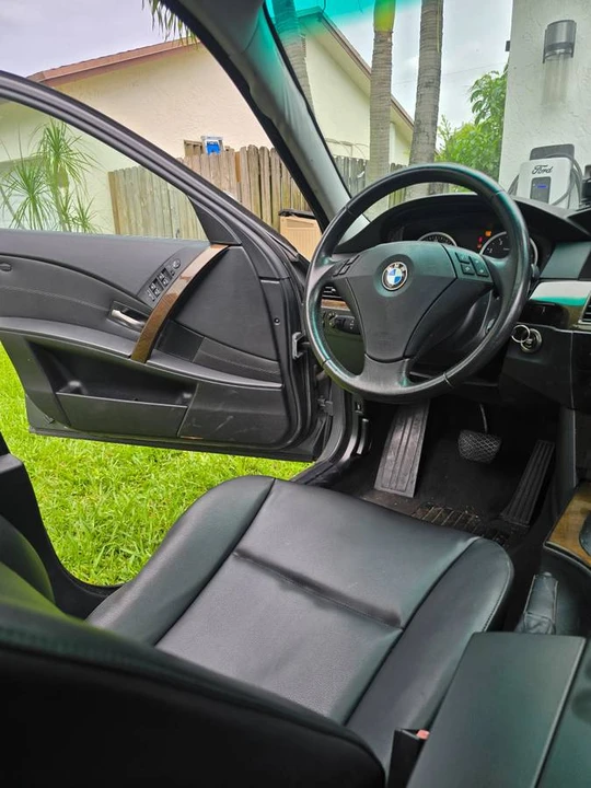 2007 BMW E60 5 Series Sedan - Image 9 of 23