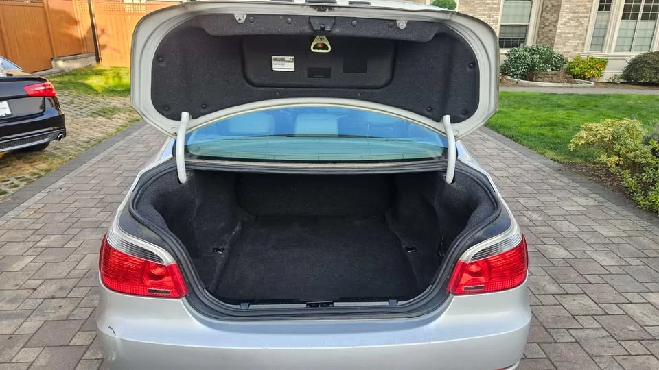 2007 BMW E60 5 Series Sedan - Image 7 of 15