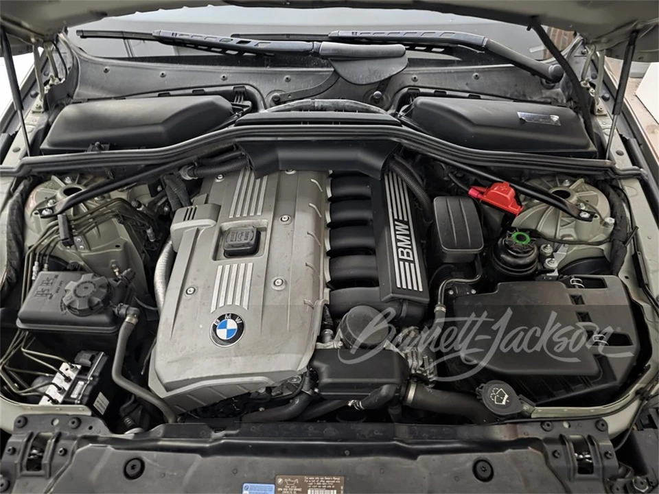 2007 BMW E60 5 Series Sedan - Image 5 of 5