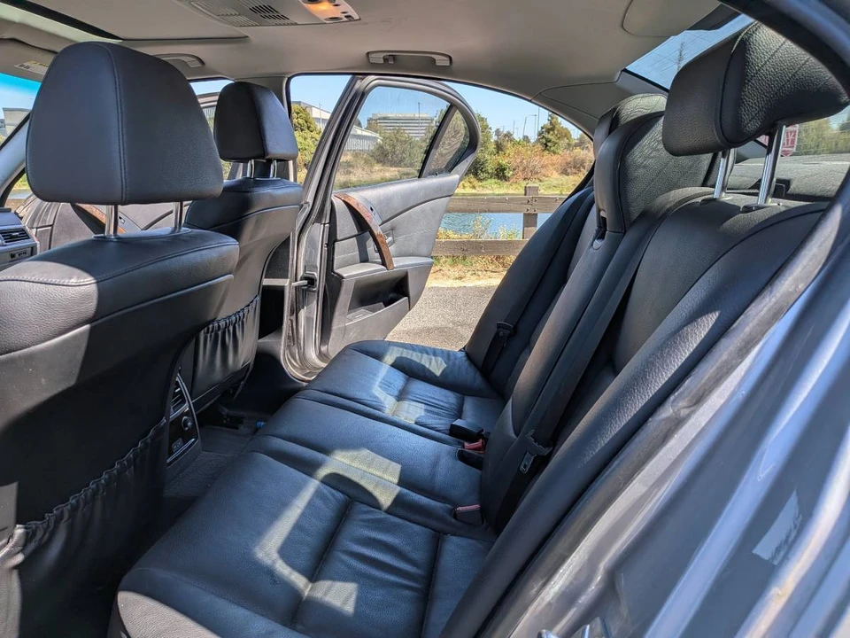 2007 BMW E60 5 Series Sedan - Image 9 of 12